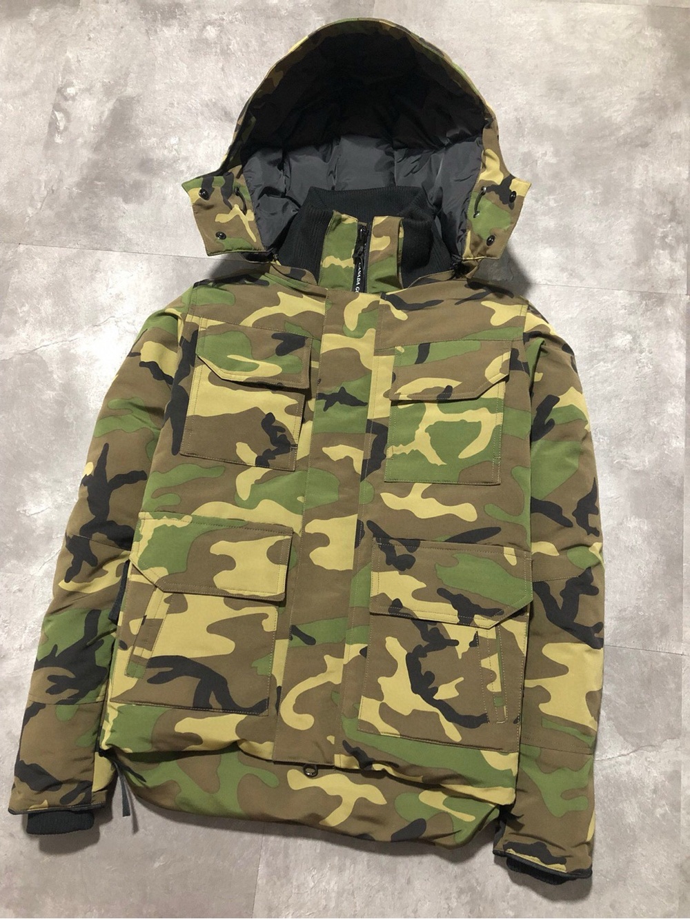 Canada Goose Men's Camouflage Hooded Field Jacket - Green Camo - Picture 3 of 9